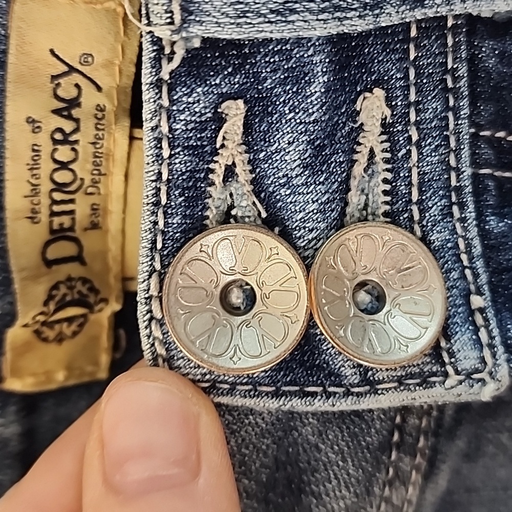 Democracy Denim Bermuda Shorts Size 10 - Picture 5 of 7